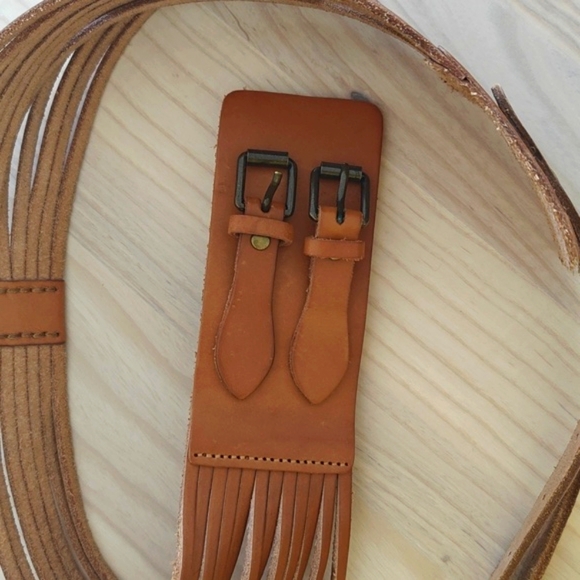 J Crew Multi-Strap Double Buckle Leather belt - Picture 3 of 5